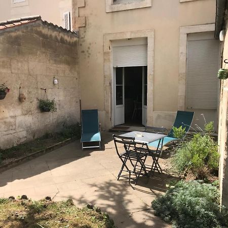 -Le Petit Rochelais- Centre Ville, Stationnement, Netflix - Ideal Couples, Familles, Business Νιόρ Εξωτερικό φωτογραφία