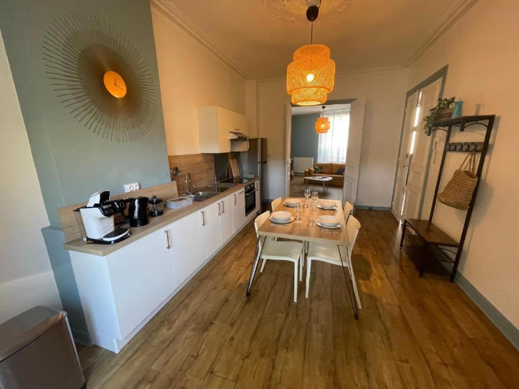 -Le Petit Rochelais- Centre Ville, Stationnement, Netflix - Ideal Couples, Familles, Business Νιόρ Εξωτερικό φωτογραφία
